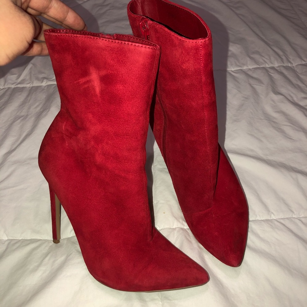 STEVE Madden Red Heels Booties
